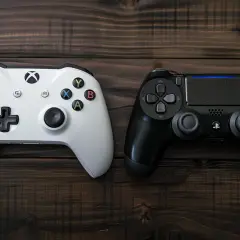 Xbox One czy PlayStation 4: PS4 czy Xbox - Którą konsolę wybierzesz?